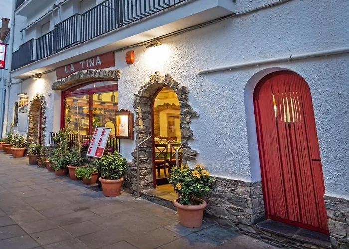 Hostal La Tina El Port De La Selva
