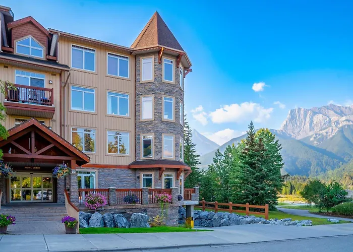 Falcon Crest Lodge By Clique