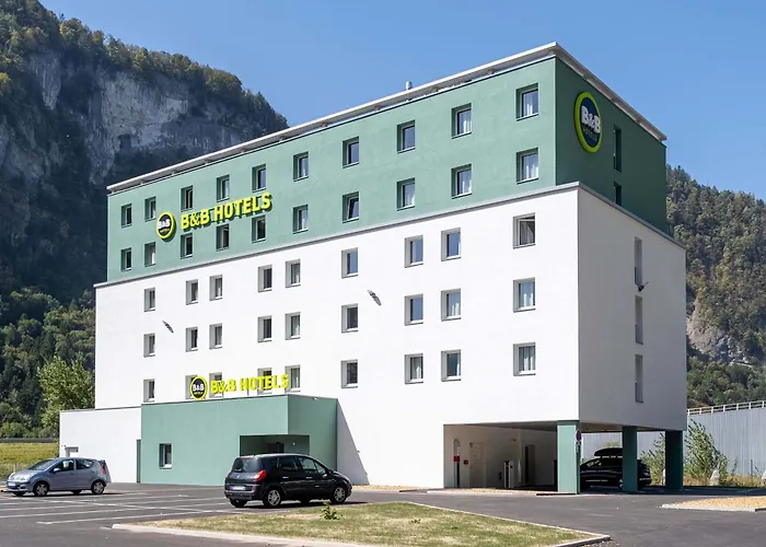 B&B HOTEL Cluses Sud