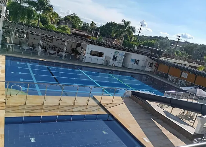 Hotel Agua Azul Melgar Tolima