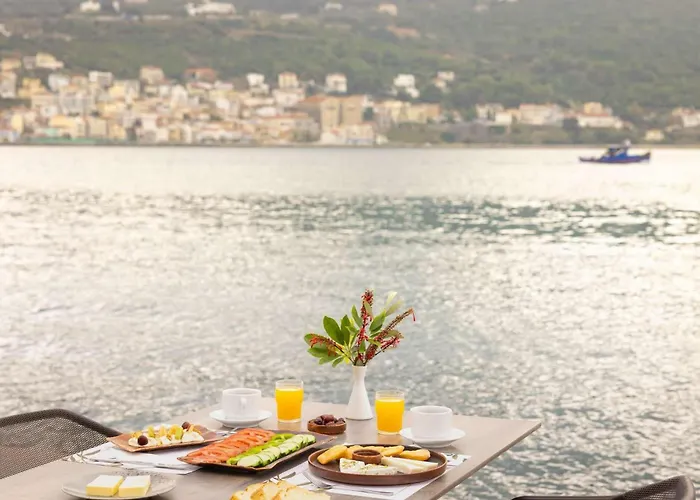 Aeolis Hotel