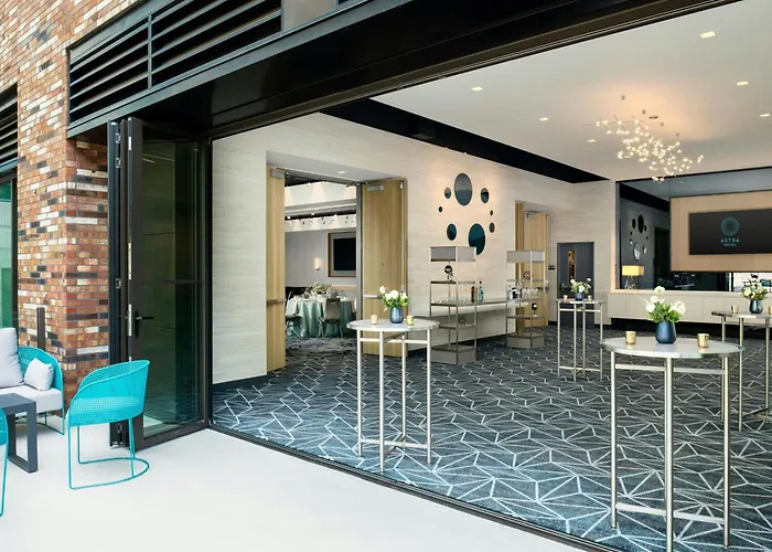 Astra Hotel, Seattle, A Tribute Portfolio Hotel By Marriott