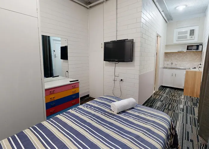 West End Motel & Backpackers