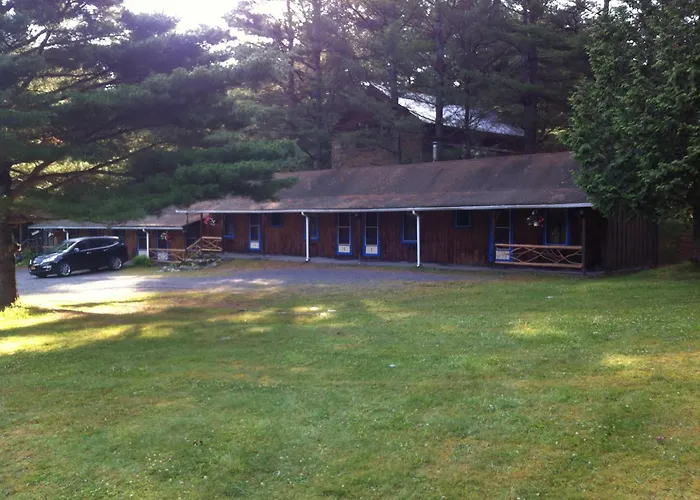Blueberry Hill Motel