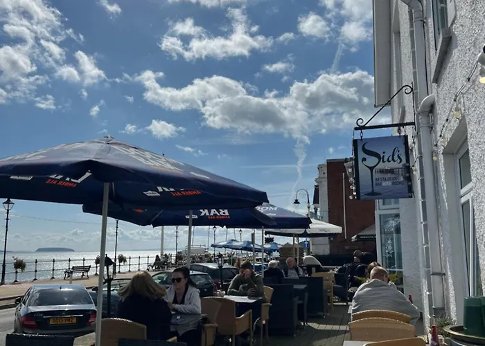 Sid'S Restaurant And Bar With Rooms