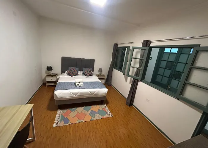 Casa Marina Huérfanos