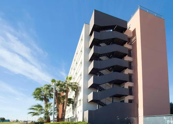 Travelodge Bcn Cornella Fira