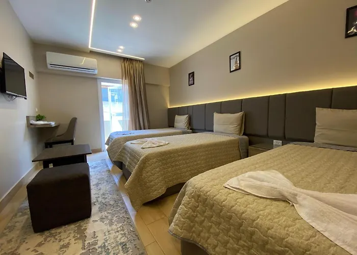 Holy Sheet Plus - Boutique Hotel