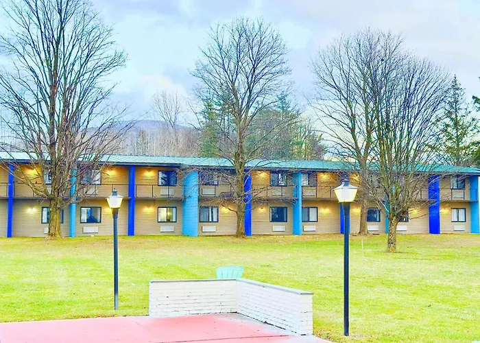 Days Inn By Wyndham Rutland/Killington Area