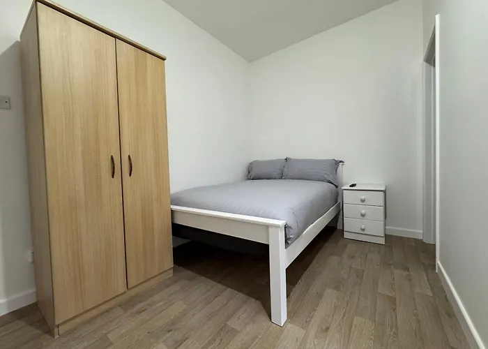 Southampton Hometel
