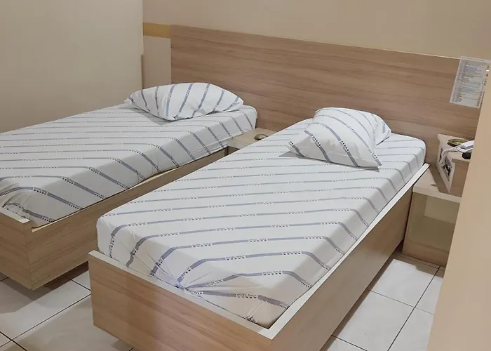 Hotel Golf II - SOB NOVA DIREÇÃO - CRUZEIRO