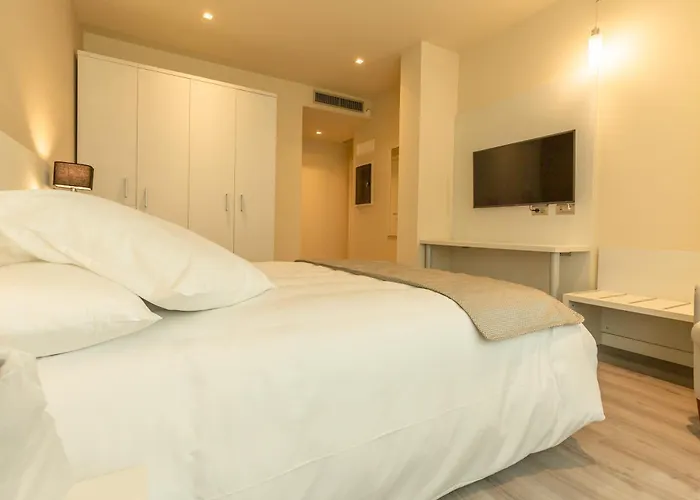 La Dolce Vita Hotel