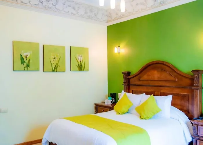 Hotel Puebla de Antaño