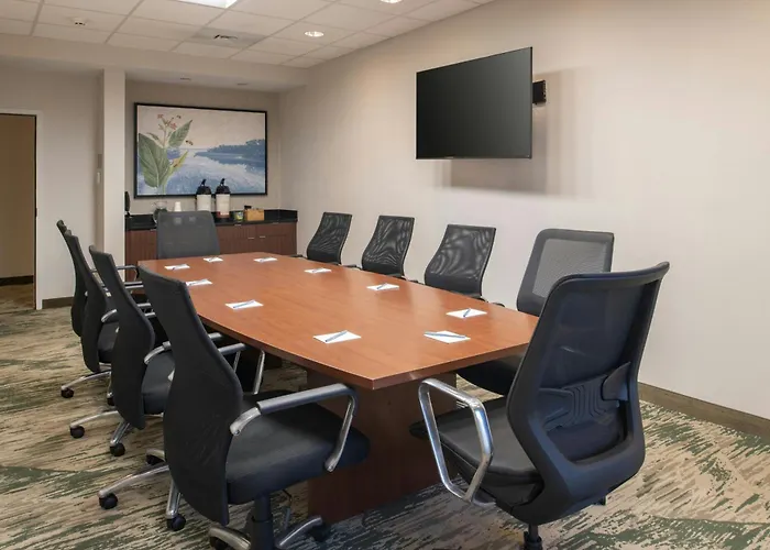 Fairfield Inn & Suites By Marriott Tampa Westshore/Airport