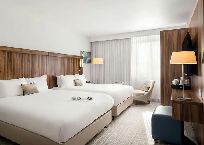 Courtyard By Marriott Glasgow Airport
