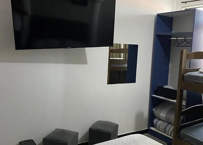 Hostel Anprado 1