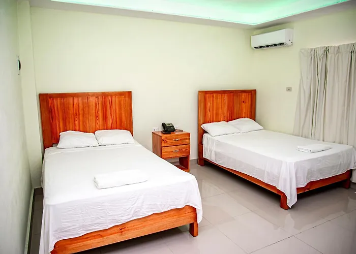 Hotel J&M