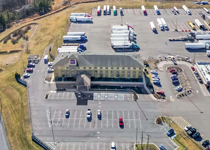 Sleep Inn & Suites Cumberland