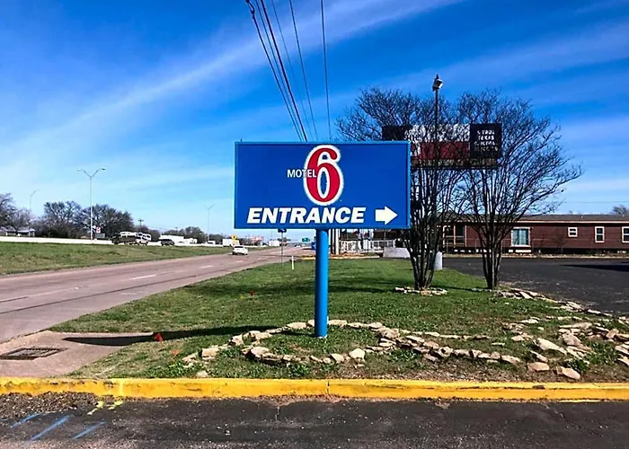 Motel 6-Waco, Tx