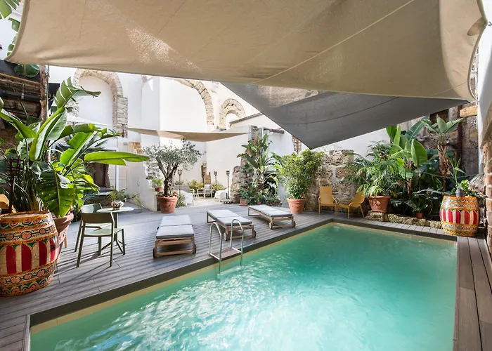 Porta di Castro Hotel&Pool