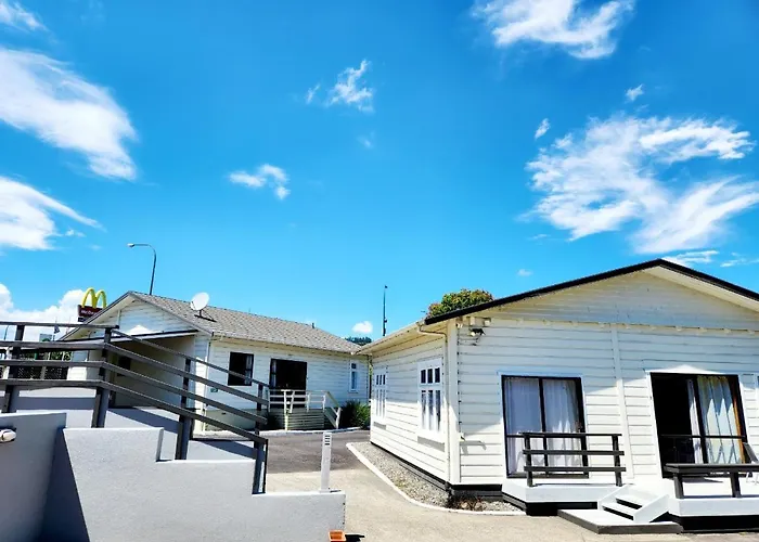 Kelly'S Riverside Motel