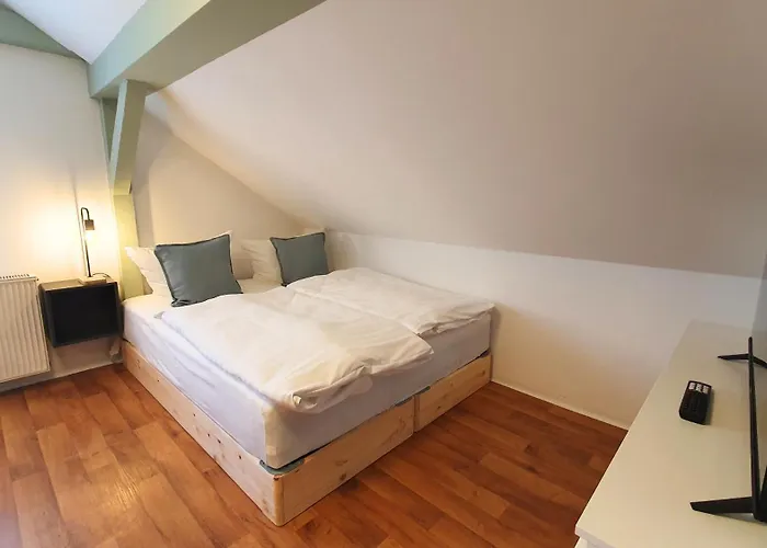 Good Stay Aparthotel Mit Kostenlosen Parkplaetzen