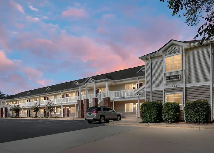 Affordable Suites