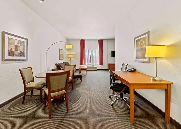 Wingate By Wyndham Calgary South