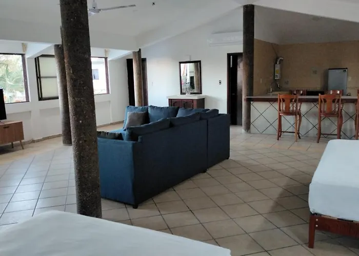 Don Luis Hostal - Sucursal Galeana - Tecolutla