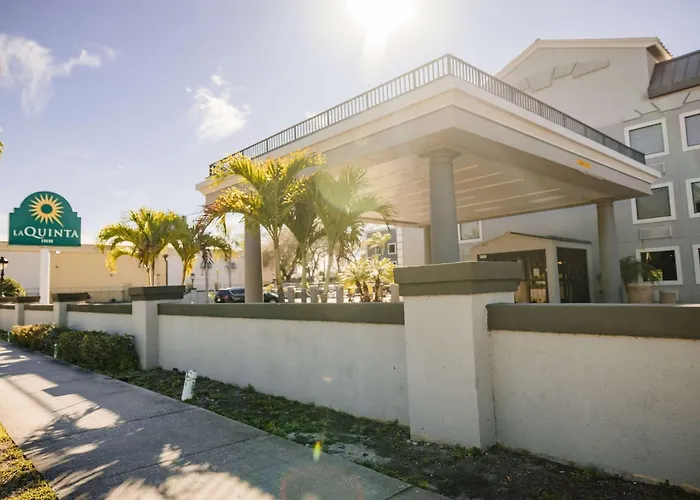 La Quinta Inn By Wyndham Tampa Near Busch Gardens