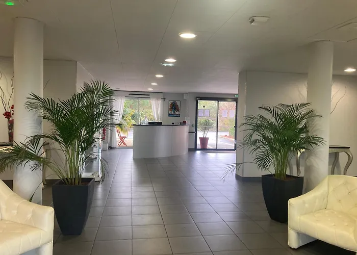 Aparthotel Adonis La Baule