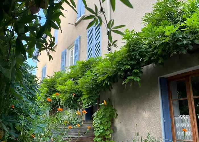 Clos St Joseph
