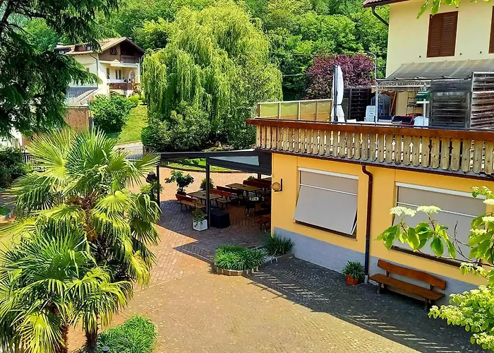 Hotel Garni Grüner Baum (Albero Verde)