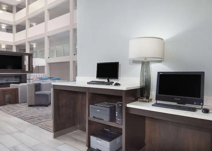 La Quinta By Wyndham Atlanta Airport South Hotel College Park