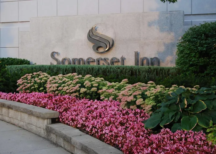Somerset Inn Troy