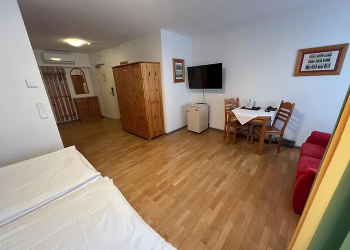 Hotel Caroline