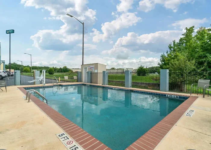 Quality Inn Adairsville-Calhoun South