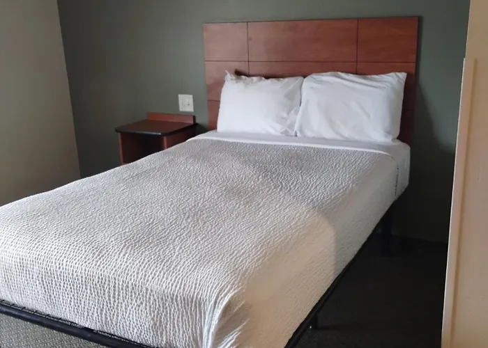 Suburban Studios Extended Stay Hotel
