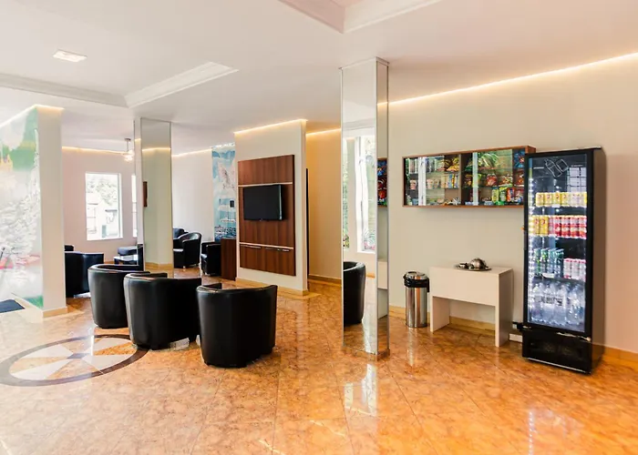 Hotel Oly Plaza