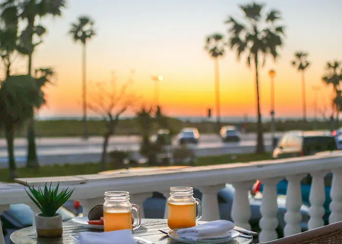 Hotel Playa Conil - Beachfront Studios & Suites
