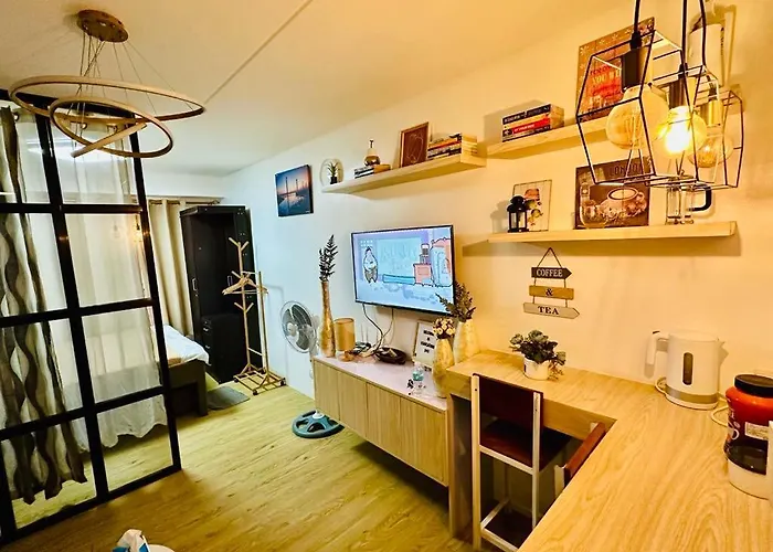 Staycation 941