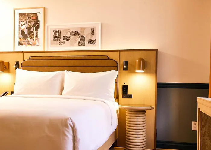 The Strathcona Hotel