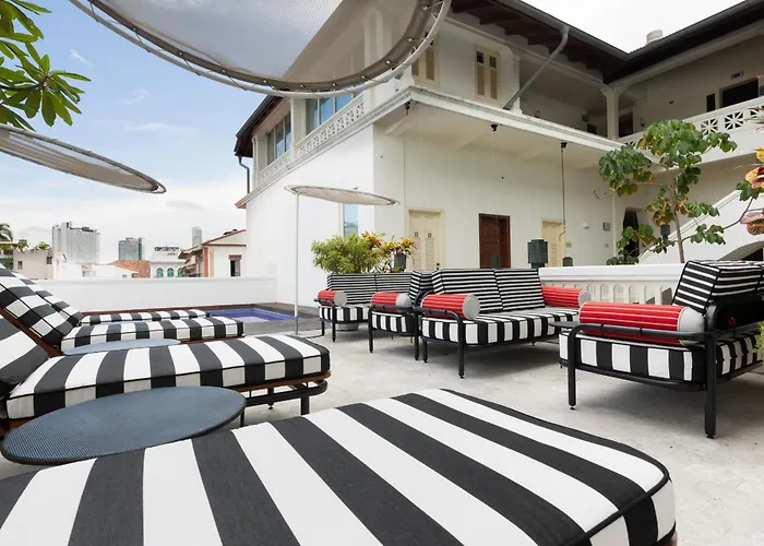 American Trade Hotel