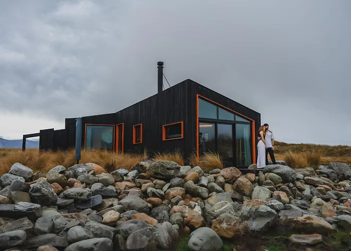 Skylark Cabin