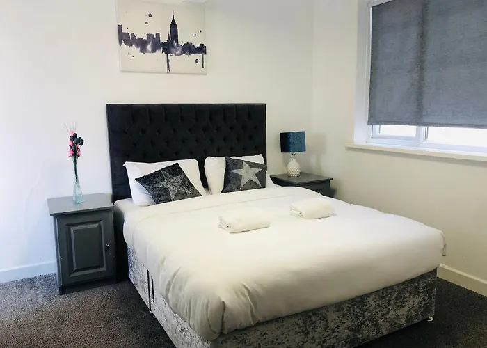 Star Hotel, South Leicester
