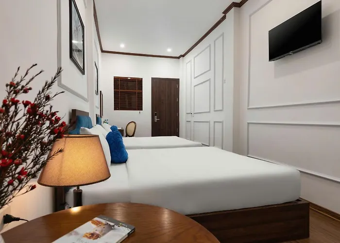 The Ambery Hanoi Boutique Hotel & Travel