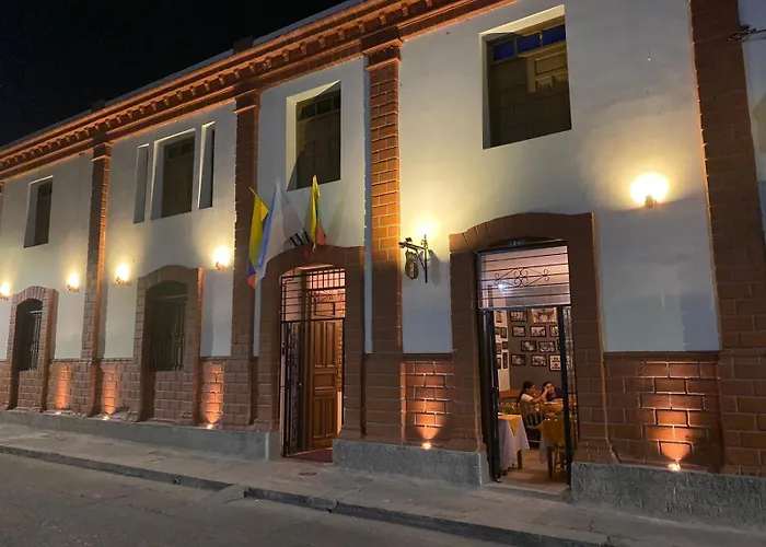 LAMACA - Hotel&Restaurante