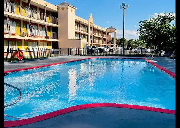 Ashland Studio Inn Richmond North Near Kings Dominion -Listing Partner