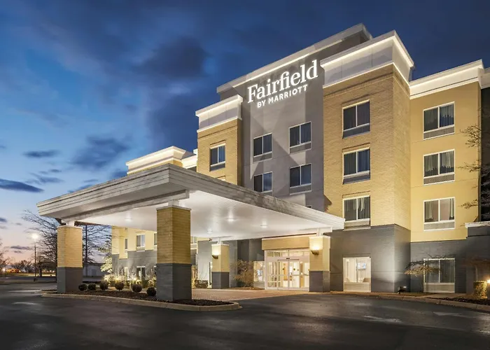 Fairfield Inn & Suites East