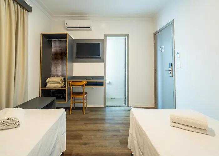 Uniclass Hotel Lapa